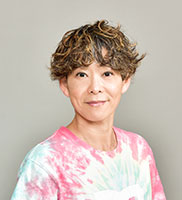 清水　亜佐子